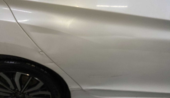 2017 Honda City 1.5L I-VTEC VX CVT, Petrol, Automatic, 36,964 km, Right rear door - Minor scratches