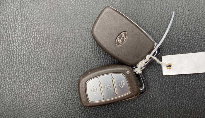 2017 Hyundai i20 Active 1.2 SX, Petrol, Manual, 51,758 km, Key Close Up