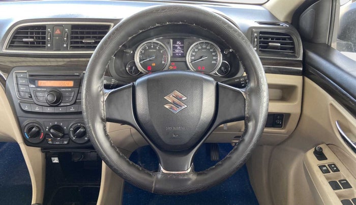 2018 Maruti Ciaz SIGMA 1.4 MT PETROL, Petrol, Manual, 40,635 km, Steering Wheel Close Up