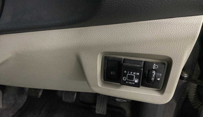 2018 Maruti Alto K10 VXI, CNG, Manual, 13,768 km, Dashboard - Headlight height adjustment not working