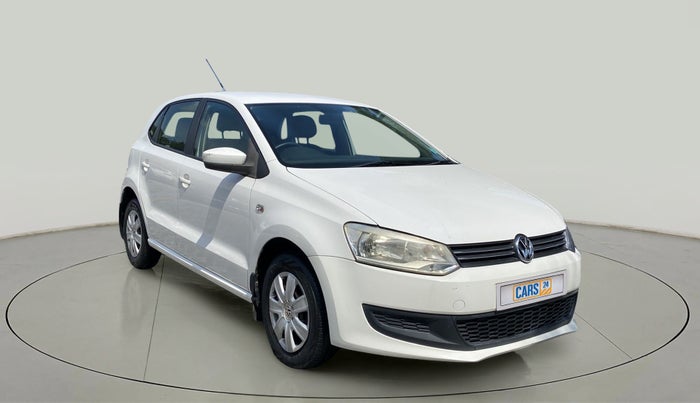 2011 Volkswagen Polo COMFORTLINE 1.2L, Diesel, Manual, 1,02,369 km, Right Front Diagonal