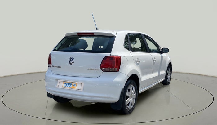 2011 Volkswagen Polo COMFORTLINE 1.2L, Diesel, Manual, 1,02,369 km, Right Back Diagonal