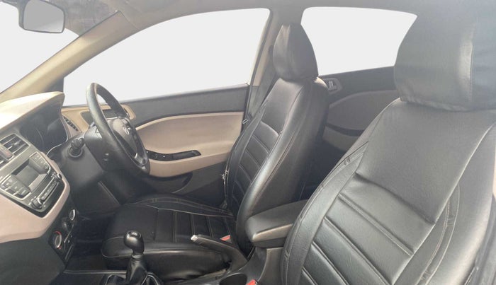 2019 Hyundai Elite i20 MAGNA PLUS 1.2, CNG, Manual, 53,355 km, Right Side Front Door Cabin