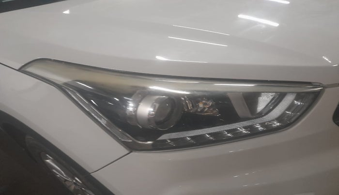 2017 Hyundai Creta SX PLUS 1.6 PETROL, Petrol, Manual, 64,015 km, Right headlight - Minor scratches