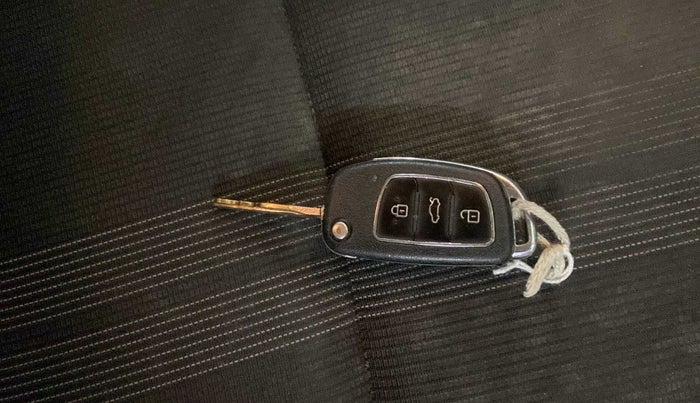2019 Hyundai VENUE SX 1.4 CRDI, Diesel, Manual, 50,826 km, Key Close Up