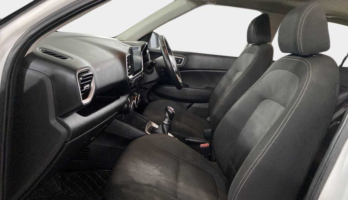 2019 Hyundai VENUE SX 1.4 CRDI, Diesel, Manual, 50,826 km, Right Side Front Door Cabin