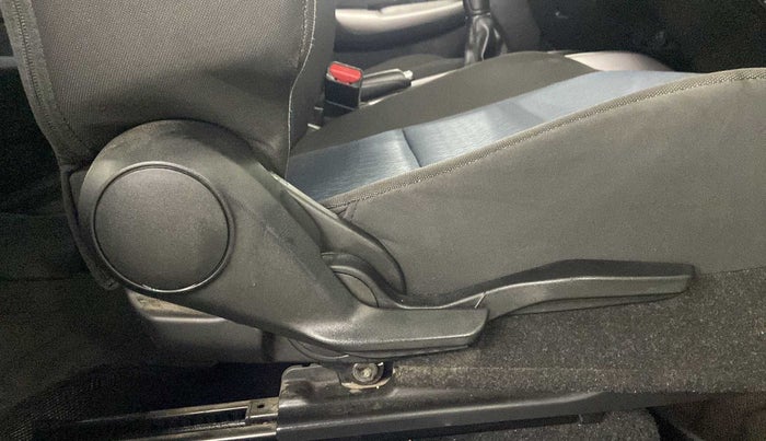 2019 Maruti Baleno ZETA PETROL 1.2, CNG, Manual, 26,595 km, Driver Side Adjustment Panel