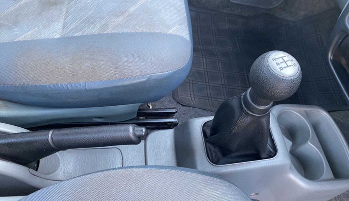2013 Maruti Alto K10 VXI, Petrol, Manual, 42,859 km, Gear Lever