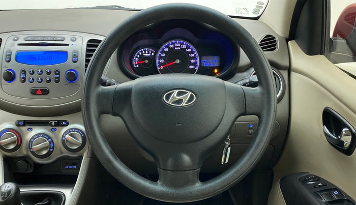 2012 Hyundai i10 SPORTZ 1.2 KAPPA2, Petrol, Manual, 33,215 km, Steering Wheel Close Up