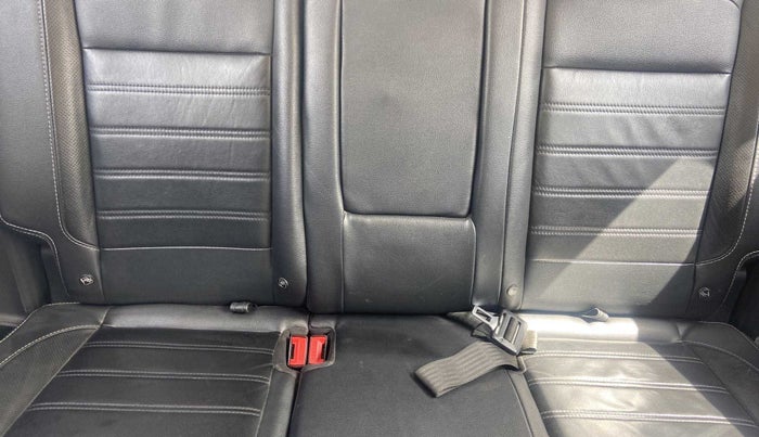 2018 Ford Ecosport TITANIUM + 1.5L PETROL AT, Petrol, Automatic, 65,828 km, Second-row right seat - Cover slightly stained