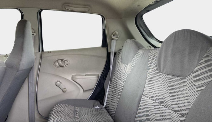 2017 Datsun Redi Go T, Petrol, Manual, 40,061 km, Right Side Rear Door Cabin