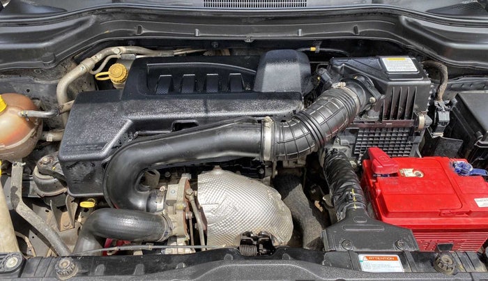 2019 Mahindra XUV300 W8 (O) 1.5 DIESEL, Diesel, Manual, 1,16,573 km, Open Bonet