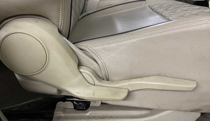 2021 Maruti Dzire VXI, Petrol, Manual, 34,262 km, Driver Side Adjustment Panel