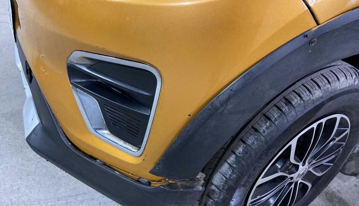 2019 Renault TRIBER RXT, Petrol, Manual, 56,524 km, Front bumper - Minor scratches