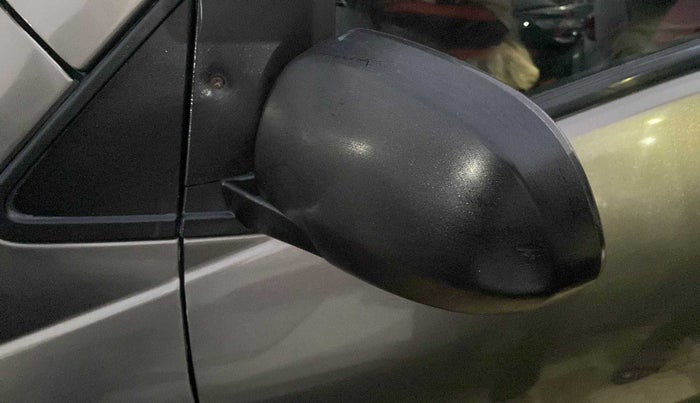 2019 Datsun Redi Go T (O), CNG, Manual, 56,901 km, Left rear-view mirror - Slight misalignment