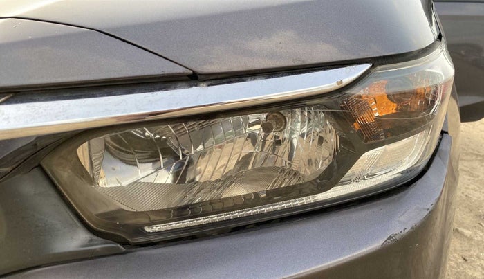 2019 Honda Amaze 1.2L I-VTEC V CVT, Petrol, Automatic, 1,18,439 km, Left headlight - Minor scratches