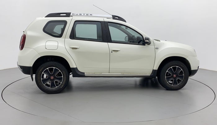 2018 Renault Duster 110 PS RXZ 4X4 MT DIESEL, Diesel, Manual, 73,157 km, Right Side View
