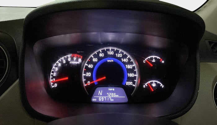 2017 Hyundai Grand i10 SPORTZ (O) AT 1.2 KAPPA VTVT, Petrol, Automatic, 69,705 km, Odometer Image