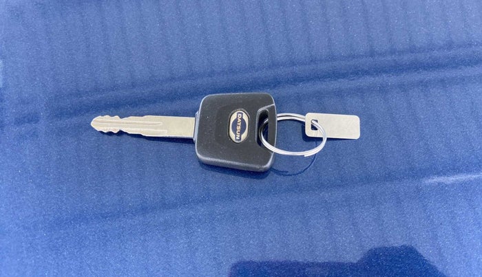 2018 Datsun Go T, Petrol, Manual, 22,611 km, Key Close Up