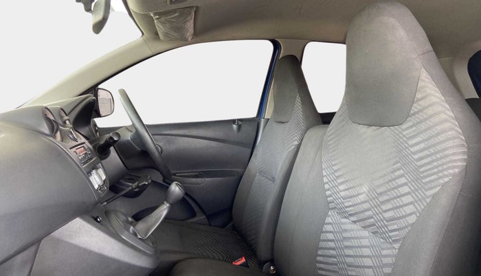 2018 Datsun Go T, Petrol, Manual, 22,611 km, Right Side Front Door Cabin