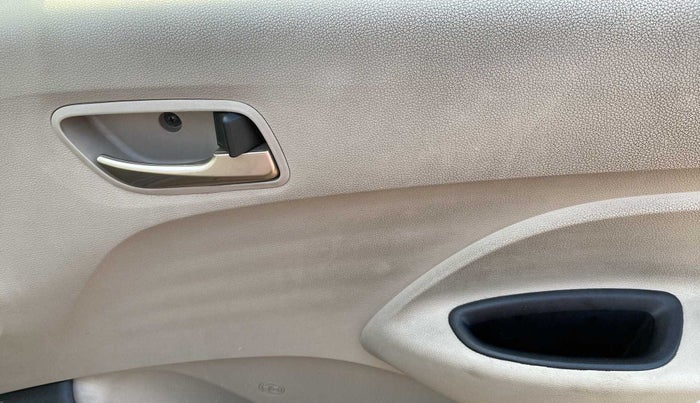 2020 Hyundai NEW SANTRO SPORTZ AMT, Petrol, Automatic, 11,476 km, Driver Side Door Panels Control