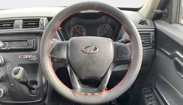 2018 Mahindra KUV 100 NXT K2 D 6S, Diesel, Manual, 84,170 km, Steering Wheel Close Up
