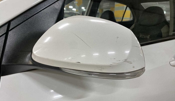 2018 Hyundai Xcent SX 1.2, Petrol, Manual, 49,077 km, Left rear-view mirror - Minor scratches
