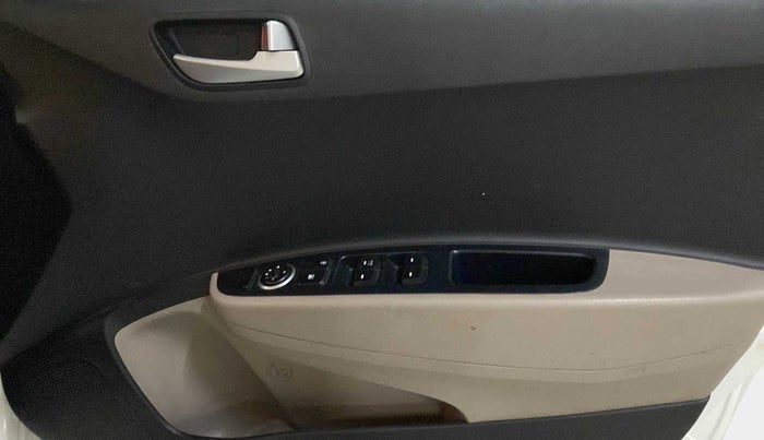 2018 Hyundai Xcent SX 1.2, Petrol, Manual, 49,077 km, Driver Side Door Panels Control