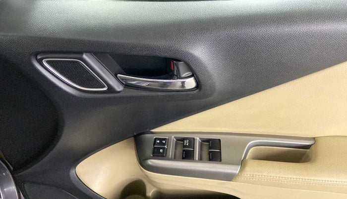 2017 Honda City 1.5L I-VTEC ZX CVT, Petrol, Automatic, 63,178 km, Driver Side Door Panels Control