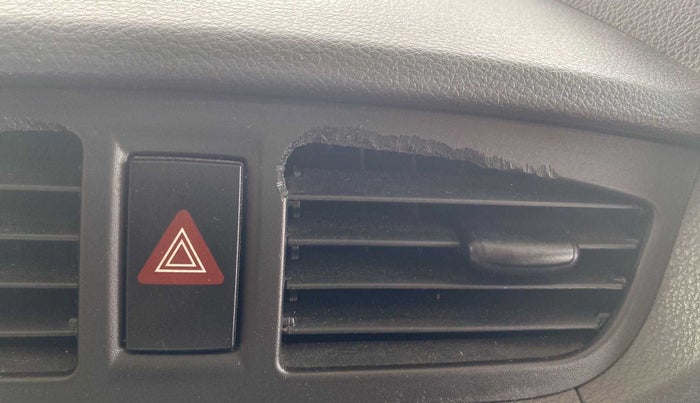 2018 Maruti Alto K10 VXI (O) AMT, Petrol, Automatic, 16,949 km, Dashboard - Minor damage