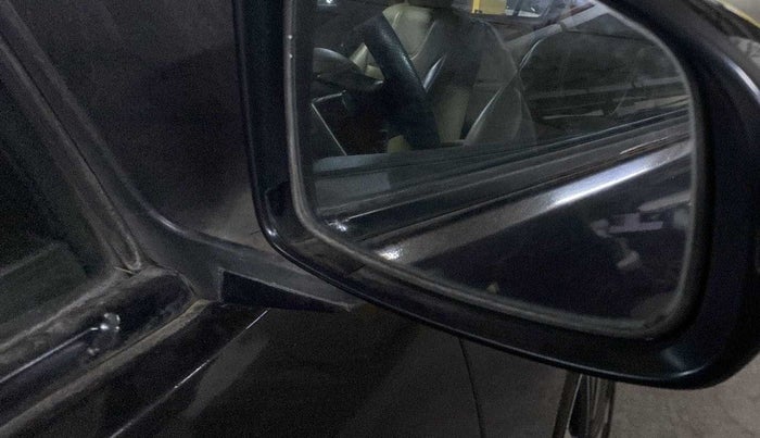 2017 Honda City 1.5L I-VTEC V MT, Petrol, Manual, 48,661 km, Right rear-view mirror - Mirror movement not proper