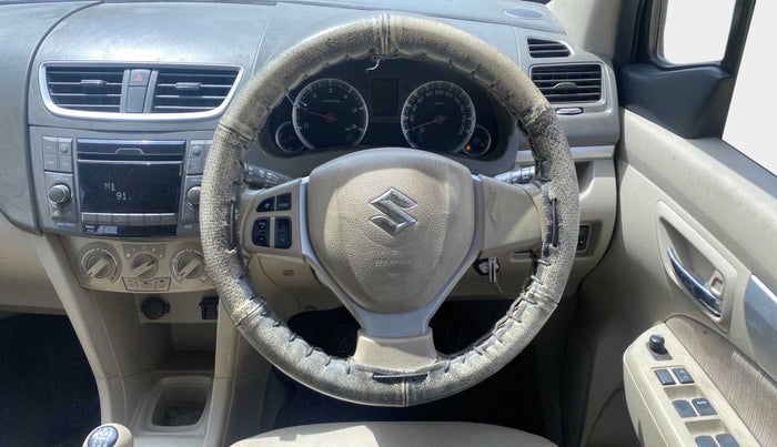 2014 Maruti Ertiga ZDI, Diesel, Manual, 1,00,227 km, Steering Wheel Close Up