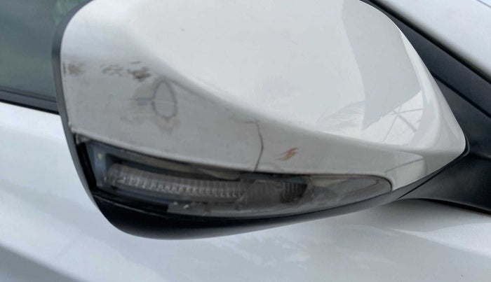 2013 Hyundai Verna FLUIDIC 1.6 VTVT SX AT, Petrol, Automatic, 42,902 km, Right rear-view mirror - Folding motor not working