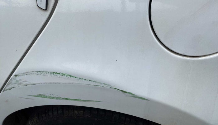 2013 Hyundai Verna FLUIDIC 1.6 VTVT SX AT, Petrol, Automatic, 42,902 km, Left quarter panel - Minor scratches