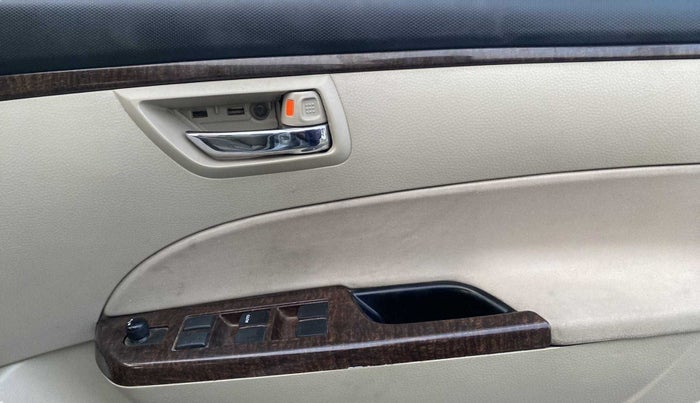 2014 Maruti Swift Dzire VXI, Petrol, Manual, 84,318 km, Driver Side Door Panels Control