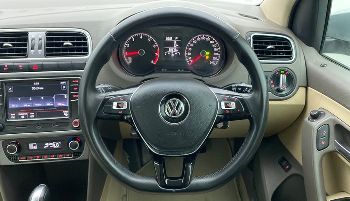 2020 Volkswagen Vento HIGHLINE PLUS 1.0 TSI AT, Petrol, Automatic, 32,947 km, Steering Wheel Close Up