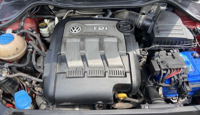 2014 Volkswagen Cross Polo HIGHLINE TDI, Diesel, Manual, 1,23,941 km, Open Bonet