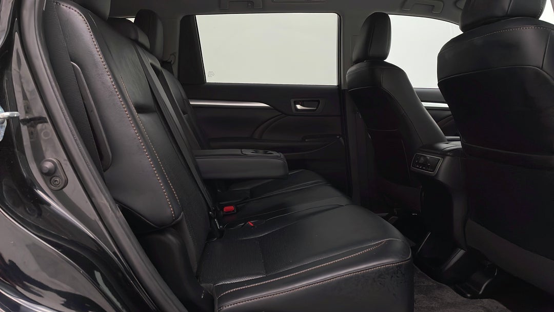 2019 Toyota Kluger Gxl (4x2), Automatic, 69919 km, Right Side Rear Door Cabin View