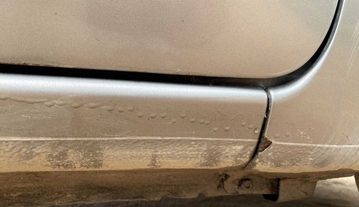 2015 Datsun Go T, Petrol, Manual, 27,733 km, Right running board - Slightly rusted
