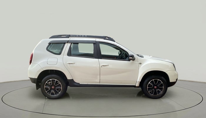 2017 Renault Duster 85 PS RXS MT DIESEL, Diesel, Manual, 1,03,331 km, Right Side View