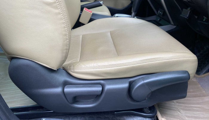 2019 Honda City 1.5L I-VTEC ZX CVT, Petrol, Automatic, 97,589 km, Driver Side Adjustment Panel