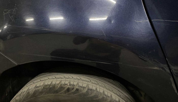 2015 Volkswagen Polo COMFORTLINE 1.2L, Petrol, Manual, 39,160 km, Right quarter panel - Slightly dented