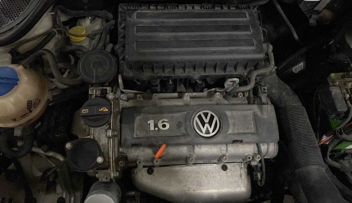 2011 Volkswagen Vento TRENDLINE 1.6, Petrol, Manual, 60,501 km, Open Bonet