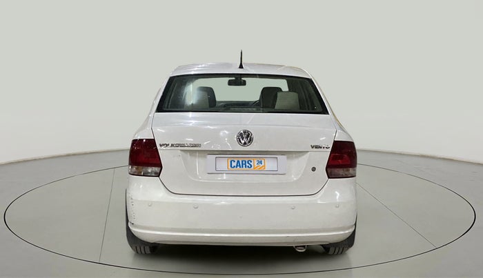 2011 Volkswagen Vento TRENDLINE 1.6, Petrol, Manual, 60,501 km, Back/Rear