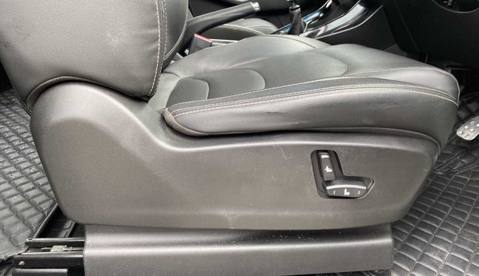 2019 MG HECTOR SHARP 2.0 DIESEL, Diesel, Manual, 58,696 km, Driver Side Adjustment Panel