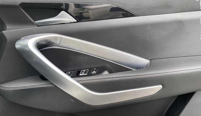 2019 MG HECTOR SHARP 2.0 DIESEL, Diesel, Manual, 58,696 km, Driver Side Door Panels Control