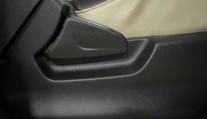 2019 Datsun Redi Go S 1.0 AMT, Petrol, Automatic, 26,326 km, Driver Side Adjustment Panel