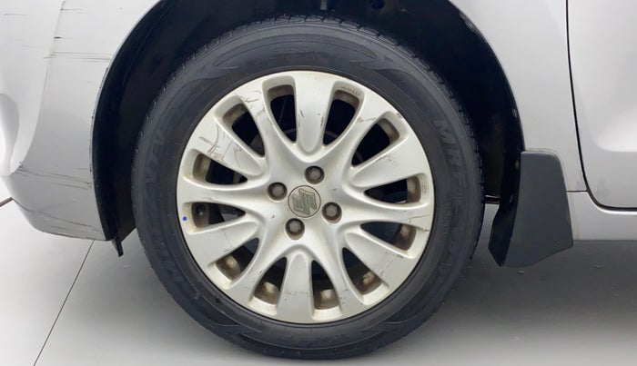 2016 Maruti Baleno ALPHA DIESEL 1.3, Diesel, Manual, 77,996 km, Left Front Wheel