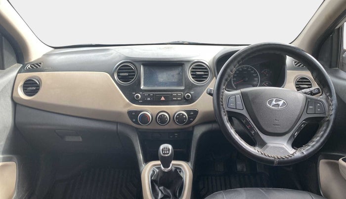 2017 Hyundai Grand i10 SPORTZ (O) 1.2 KAPPA VTVT, Petrol, Manual, 58,044 km, Dashboard