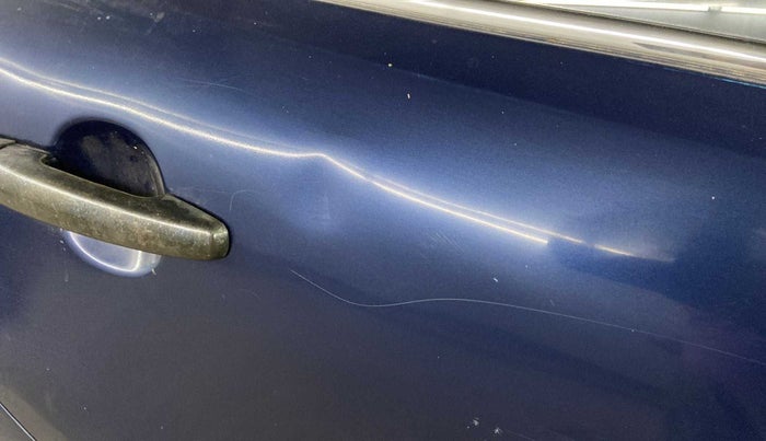 2019 Maruti Baleno DELTA DIESEL 1.3, Diesel, Manual, 65,115 km, Right rear door - Slightly dented